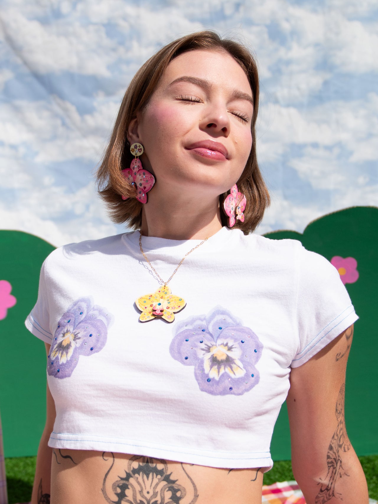 BEDAZZLED Pansy Popstar Cropped Tee