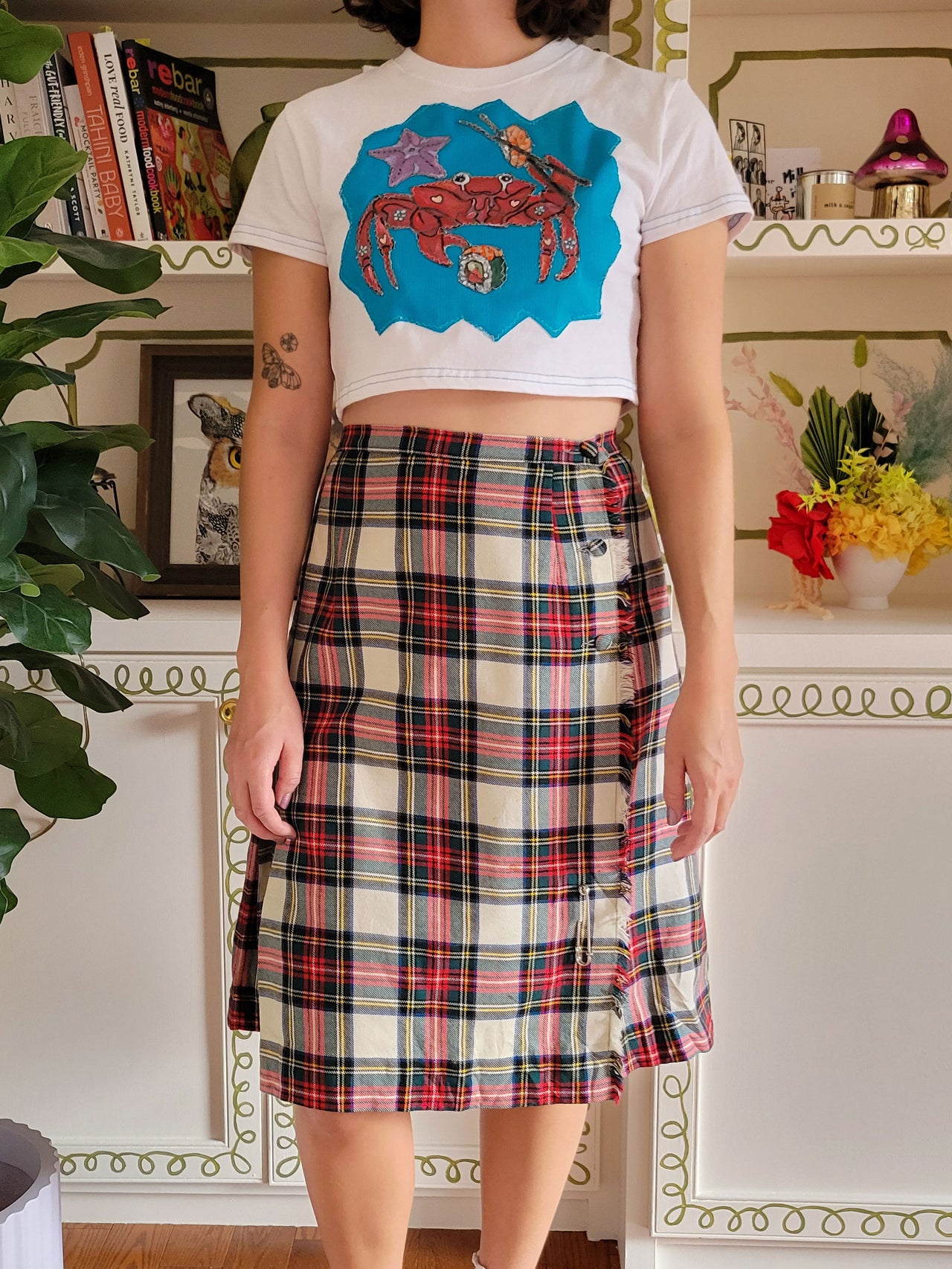 Crabby Sushi Night Cropped Tee